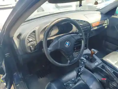 Véhicule à la ferraille bmw                                                serie 3 berlina (e36)                                                                                                                                                                                                                                      1.8 16v cat                                                                                                                                                                                                                                                de l'année 1998 alimenté 