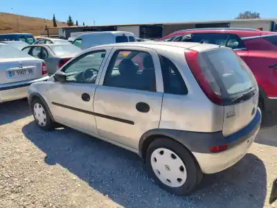 Здавання транспортного засобу opel corsa c g-z12xe року 2002 потужний z12xe