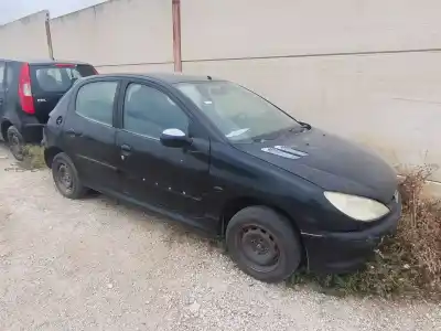 Scrapping Vehicle peugeot 206 fastback (2a/c) 1.4 i of the year 2000 powered kfx