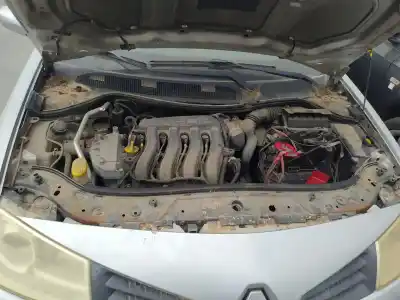 Здавання транспортного засобу renault megane ii classic berlina k4md812 року 2007 потужний k4md812