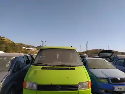Vehicul casat VOLKSWAGEN T4 TRANSPORTER BUS D-ABL al anului 1991 alimentat 
