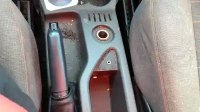 Здавання транспортного засобу opel zafira a y22dtr року 2002 потужний y22dtr