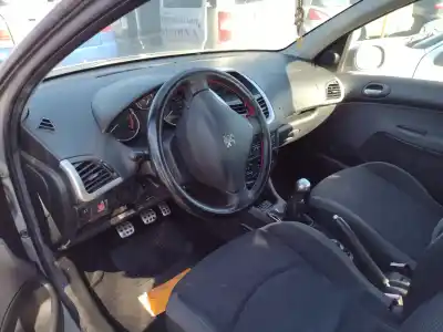 Scrapping Vehicle jaguar x-type i (x400) 2.0 d of the year 2003 powered fmba