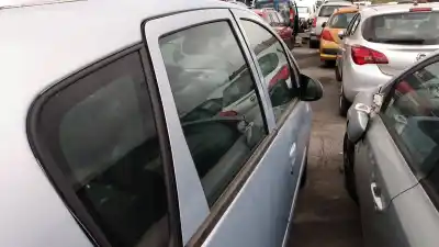 Veículo de Sucata renault megane i scenic ja renault do ano 2004 alimentado 