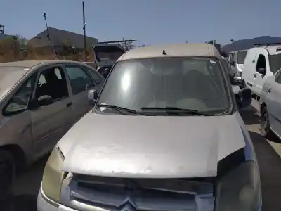 Veículo de Sucata CITROEN BERLINGO  do ano 2002 alimentado RHY