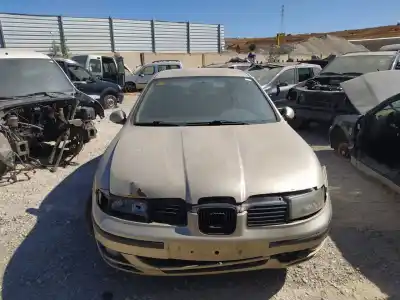 Scrapping Vehicle seat leon (1m1) 1.9 tdi of the year 2003 powered alh