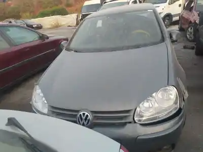 Véhicule à la ferraille VOLKSWAGEN GOLF V (1K1)  de l'année 2007 alimenté BKC