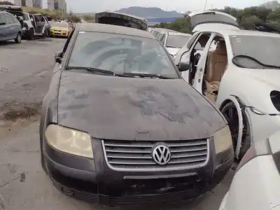 Veículo de Sucata VOLKSWAGEN PASSAT B5.5 (3B3)  do ano 2003 alimentado AWX