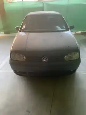 Verschrottungsfahrzeug VOLKSWAGEN GOLF IV BERLINA (1J1)  des Jahres 2003 angetrieben ATD