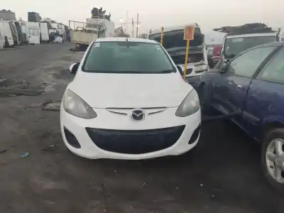 Verschrottungsfahrzeug MAZDA 2 BERLINA (DE)  des Jahres 2008 angetrieben 
