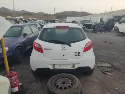 Veículo de Sucata mazda 2 berlina (de) 1.3 do ano 2008 alimentado 