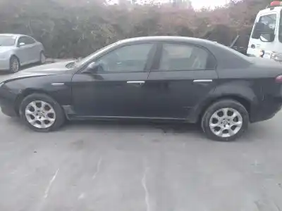 Scrapping Vehicle alfa romeo 159 (140) 939a2000 of the year 2007 powered 939a2000