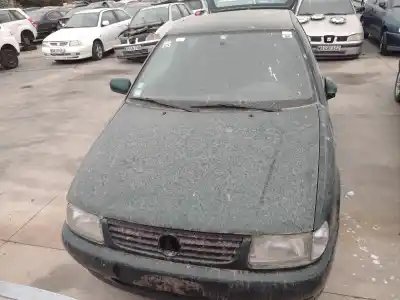 Sloopvoertuig VOLKSWAGEN POLO III (6N1)  van het jaar 1994 aangedreven AEX Sloopvoertuig VOLKSWAGEN POLO III (6N1)  van het jaar 1994 aangedreven AEX