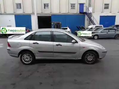 Veículo de Sucata ford focus berlina (cak) 1.8 tddi turbodiesel cat do ano 2001 alimentado c9db
