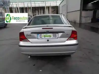 Veículo de Sucata ford focus berlina (cak) 1.8 tddi turbodiesel cat do ano 2001 alimentado c9db