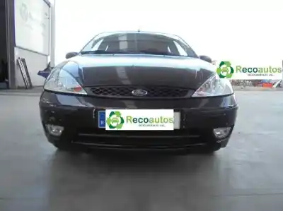 Veículo de Sucata FORD FOCUS BERLINA (CAK) 1.6 16V CAT do ano 2004 alimentado FYDB