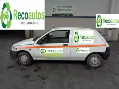 Véhicule à la ferraille RENAULT CLIO I FASE I+II (B/C57) 1.9 Diesel de l'année 1999 alimenté F8Q