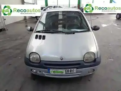 Veículo de Sucata renault twingo (co6) 1.2 (c066/67/68) 58 cv / 43 kw do ano 2001 alimentado d7ff7