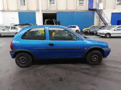 Veículo de Sucata opel corsa b (1993->) 1.7 d do ano 1997 alimentado d-x17d
