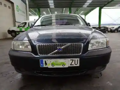 Veicolo di demolizione volvo s80 berlina 2.5 d dell'anno 2000 alimentato d5252t