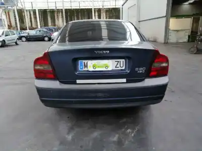 Veicolo di demolizione volvo s80 berlina 2.5 d dell'anno 2000 alimentato d5252t