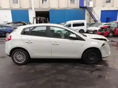 Scrapping Vehicle fiat bravo (198) 1.6 16v active multijet (77kw) of the year 2008 powered 198a3000