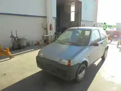 Veicolo di demolizione fiat cinquecento (170) 0.9 i.e. dell'anno 1995 alimentato 1170a1.046