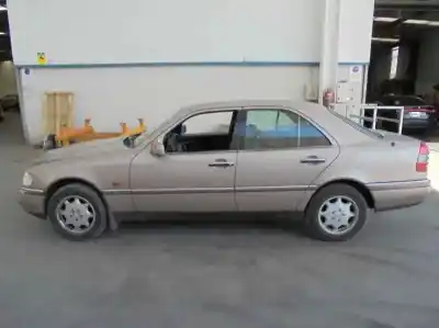 Scrapping Vehicle MERCEDES-BENZ CLASE C (W202) BERLINA 2.5 Diesel CAT of the year 1996 powered 605911