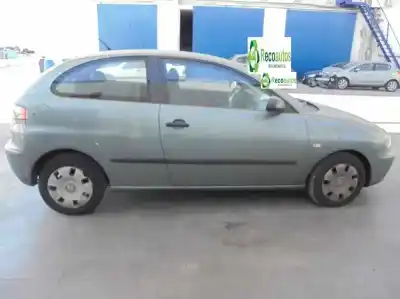 Veículo de Sucata seat ibiza (6l1) 1.9 tdi do ano 2004 alimentado atd