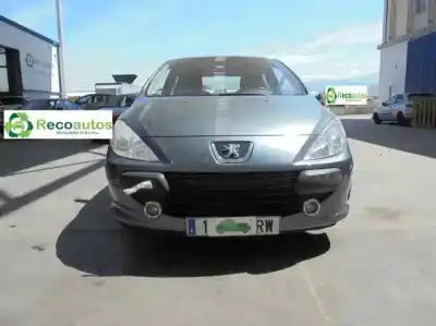 Veículo de Sucata PEUGEOT 307 (S1) 1.6 HDi do ano 2005 alimentado 9HY