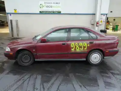 Véhicule à la ferraille VOLVO S40 BERLINA 1.6 CAT de l'année 1997 alimenté B4164S