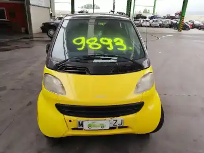 Здавання транспортного засобу smart coupe 0.8 cdi cat року 2000 потужний d 61