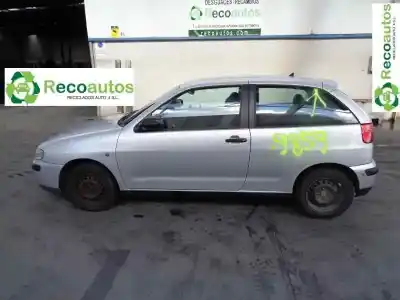 Veicolo di demolizione SEAT                                               IBIZA (6K1)                                                                                                                                                                                                                                                1.4                                                                                                                                                                                                                                                        dell'anno 1999 alimentato AKK