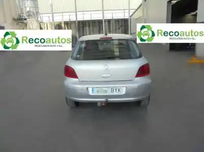 Здавання транспортного засобу peugeot 307 (s1) xr року 2002 потужний rhy