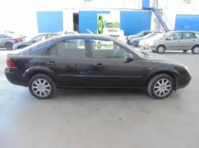 Veicolo di demolizione ford mondeo iii (b5y) 1.8 16v dell'anno 2002 alimentato chba