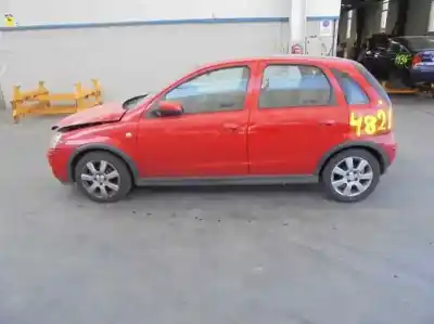 Veicolo di demolizione OPEL                                               CORSA 3 C                                                                                                                                                                                                                                                  1.3 CDTI 70CH MANUAL                                                                                                                                                                                                                                       dell'anno 2005 alimentato Z13DT