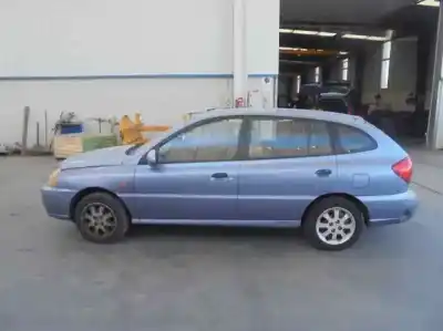 Vehicul casat kia rio i fastback (dc) 1.3 al anului 2003 alimentat a3d