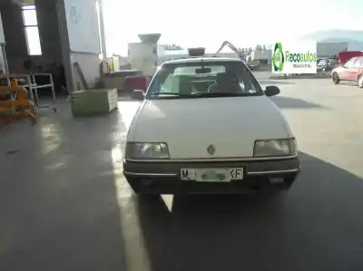Verschrottungsfahrzeug renault 19 (1989...) 1.4 des jahres 1989 angetrieben g-e6j