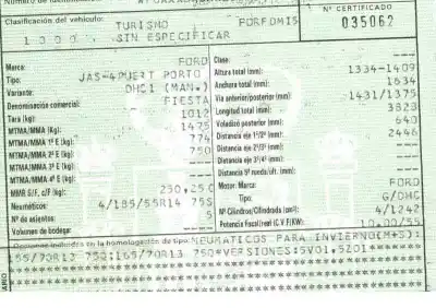Veicolo di demolizione ford fiesta berlina 1.25 16v cat dell'anno 1999 alimentato dhb