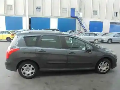 Veicolo di demolizione peugeot 308 sw i (4e_, 4h_) 1.6 hdi dell'anno 2008 alimentato 9h02