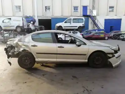 Vehicul casat peugeot 407 sr confort al anului 2005 alimentat 9hy