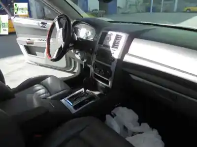 Scrapping Vehicle chrysler 300 c 3.5 of the year 2004 powered g 3 5