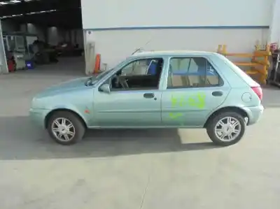 Veículo de Sucata FORD FIESTA COURIER (DX) 1.8 TDDI Turbodiesel CAT do ano 2001 alimentado RTN