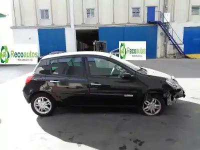 Veículo de Sucata renault clio iii 1.5 dci diesel do ano 2007 alimentado k9km768