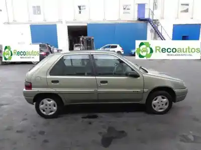 Veículo de Sucata citroen saxo 1.5 diesel do ano 1998 alimentado vjz