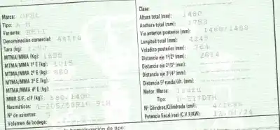 Sloopvoertuig opel astra h berlina cosmo van het jaar 2005 aangedreven z17dth