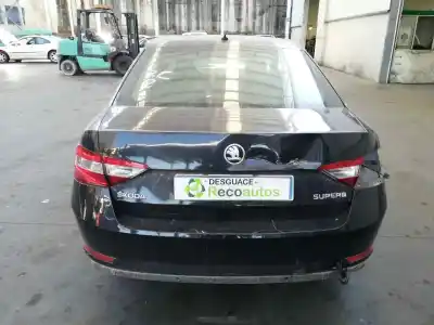 Vehicul casat skoda superb (3v3) active al anului 2018 alimentat crl