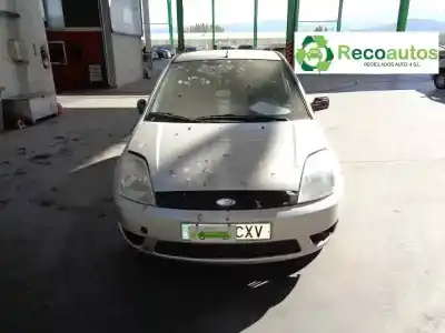 Veículo de Sucata ford fiesta (cbk) 1.3 cat do ano 2004 alimentado a9jb