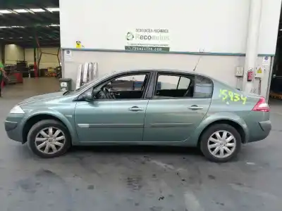 Veicolo di demolizione RENAULT MEGANE II BERLINA 5P Confort Dynamique dell'anno 2006 alimentato K4MD812