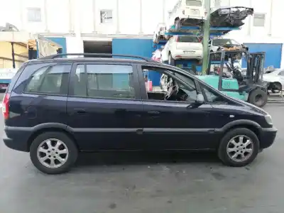 Veículo de Sucata opel zafira a elegance do ano 2003 alimentado z18xe